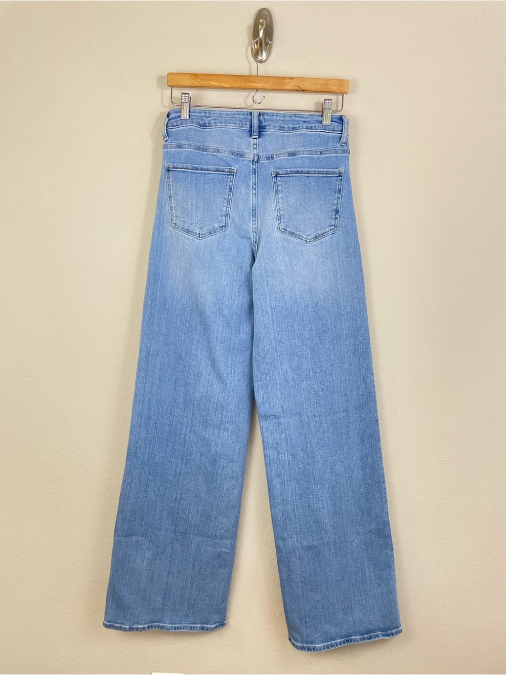 Quince Bella Stretch Wide-Leg High Jeans in Frosted Blue Size 29 - Picture 5 of 8